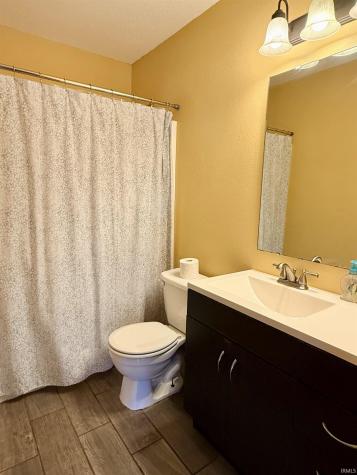 2737 S Pine Meadows Drive Bloomington IN 47403