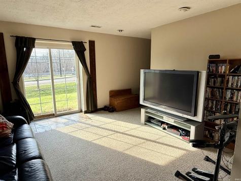 2737 S Pine Meadows Drive Bloomington IN 47403