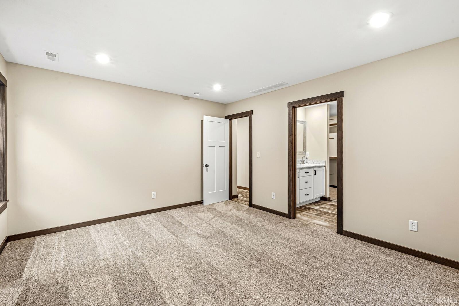 30416 Lantern Lane Elkhart IN 46514