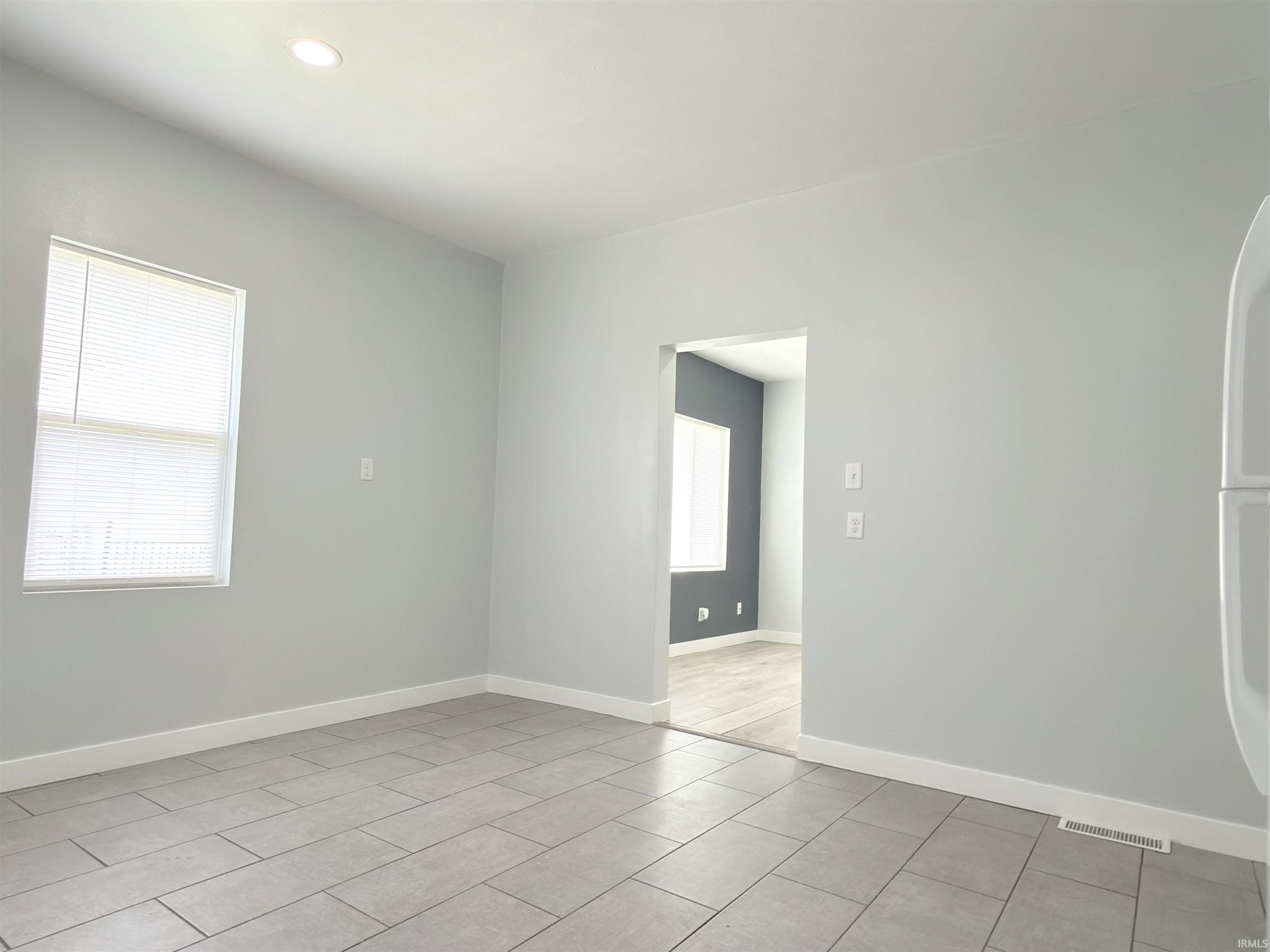 1518 Dale Avenue South Bend IN 46613
