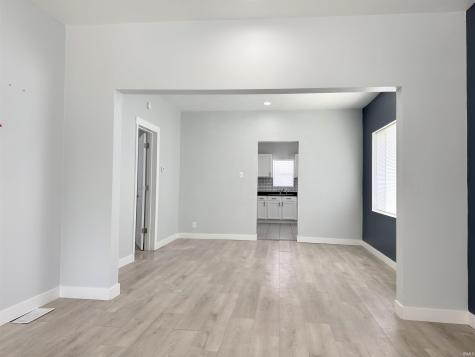 1518 Dale Avenue South Bend IN 46613