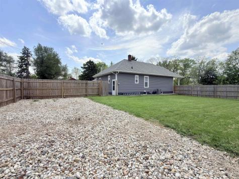 1518 Dale Avenue South Bend IN 46613