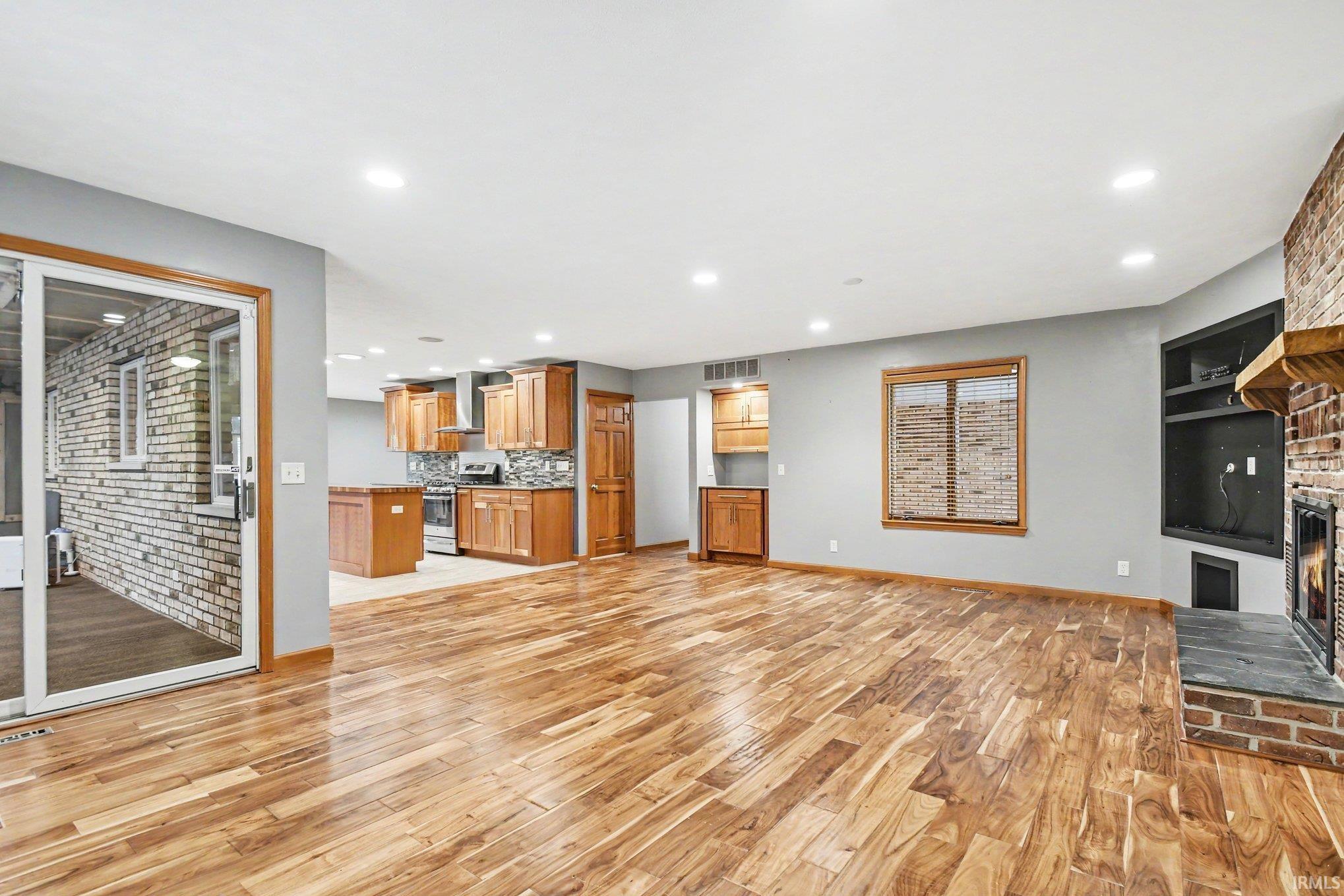 1116 Erin Court Middlebury IN 46540