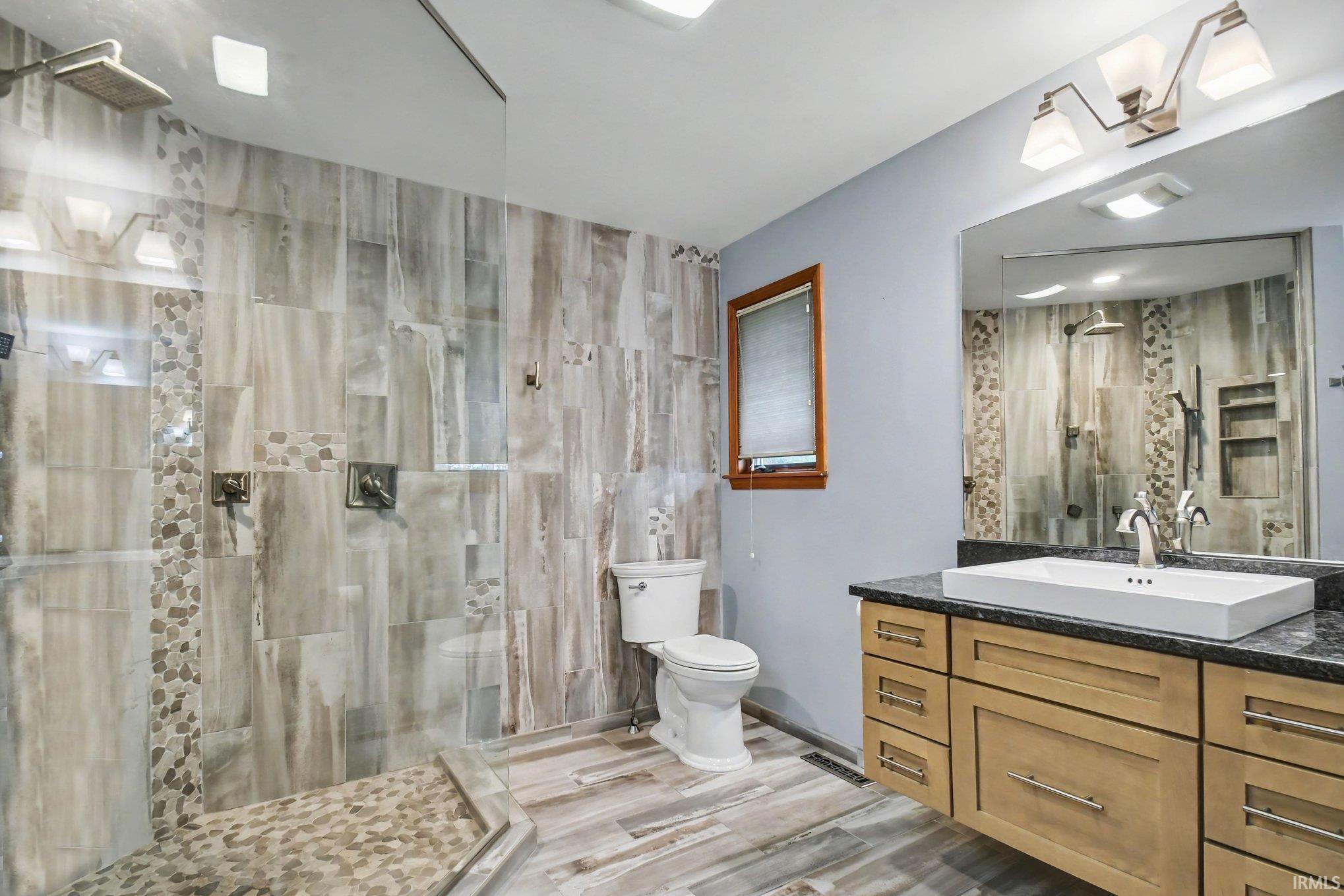 1116 Erin Court Middlebury IN 46540
