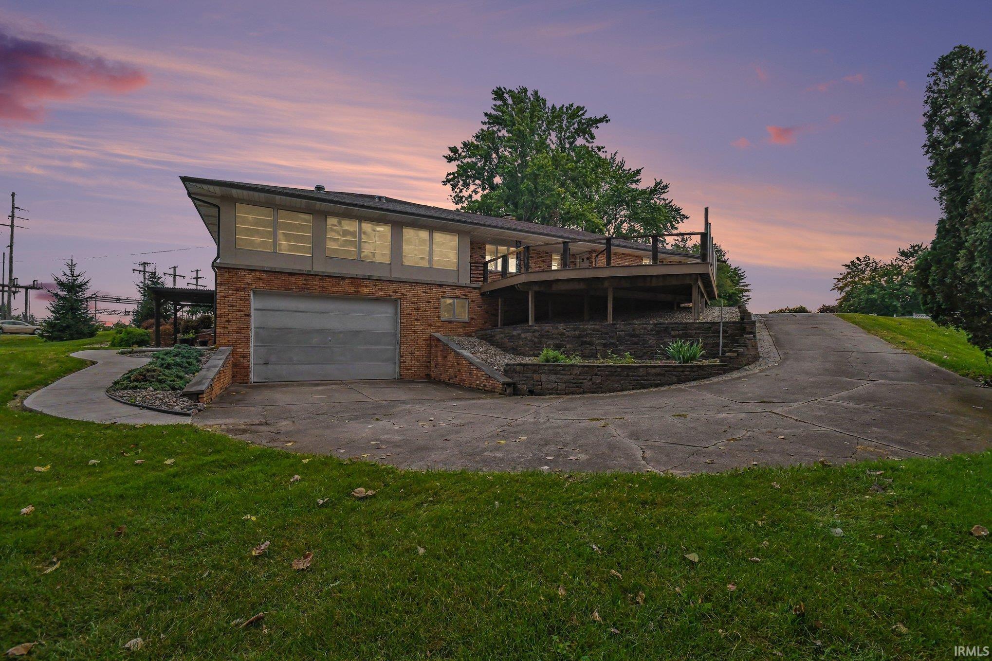 1116 Erin Court Middlebury IN 46540