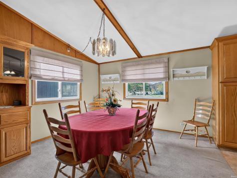 5608 Leesburg Road Fort Wayne IN 46818