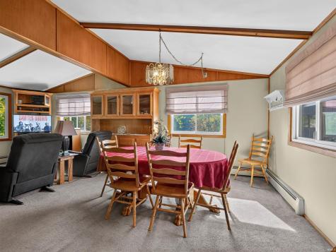 5608 Leesburg Road Fort Wayne IN 46818