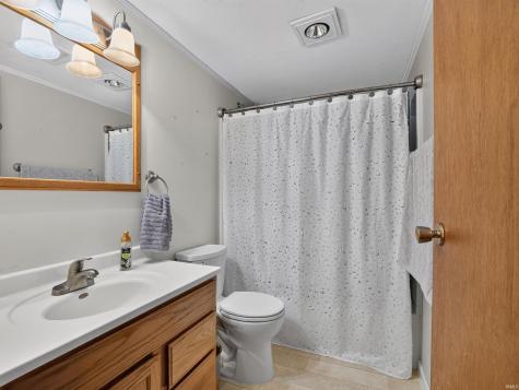 5608 Leesburg Road Fort Wayne IN 46818