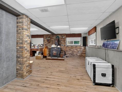5608 Leesburg Road Fort Wayne IN 46818