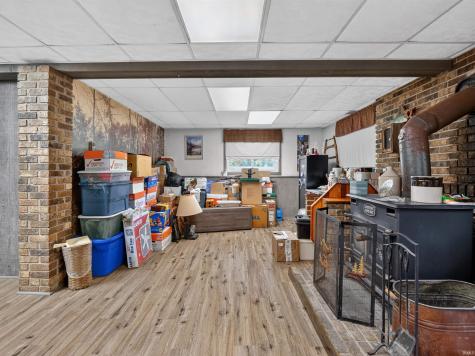 5608 Leesburg Road Fort Wayne IN 46818