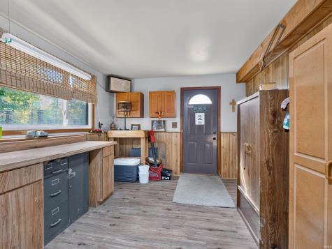 5608 Leesburg Road Fort Wayne IN 46818