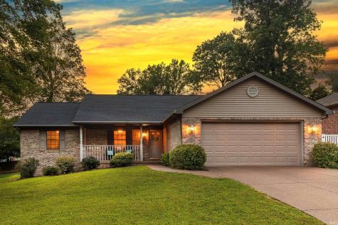1434 Sandalwood Court Evansville IN 47720