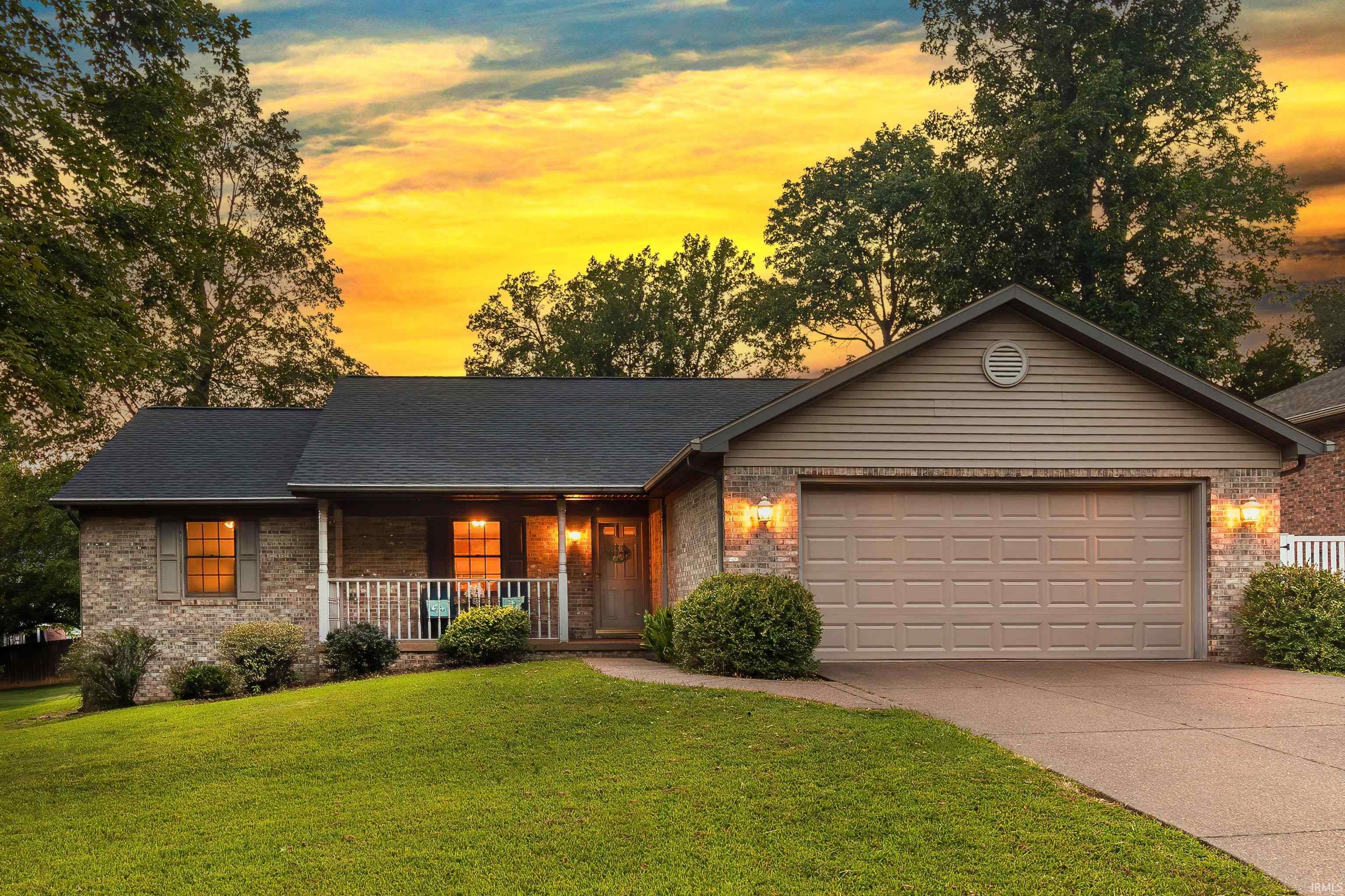 1434 Sandalwood Court Evansville IN 47720