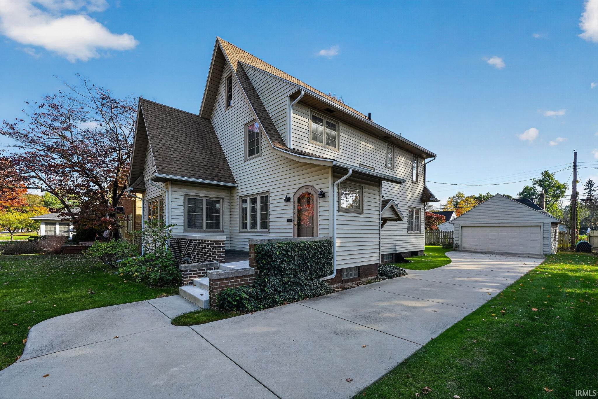1722 Cedar Street South Bend IN 46617