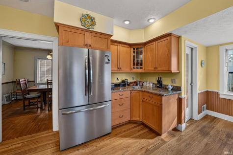 1722 Cedar Street South Bend IN 46617