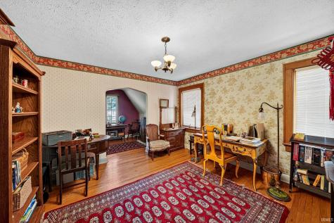 1722 Cedar Street South Bend IN 46617