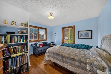 1722 Cedar Street South Bend IN 46617