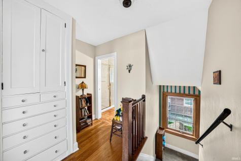 1722 Cedar Street South Bend IN 46617