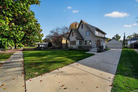 1722 Cedar Street South Bend IN 46617