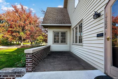 1722 Cedar Street South Bend IN 46617