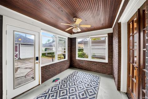 1214 Woodward Avenue South Bend IN 46616