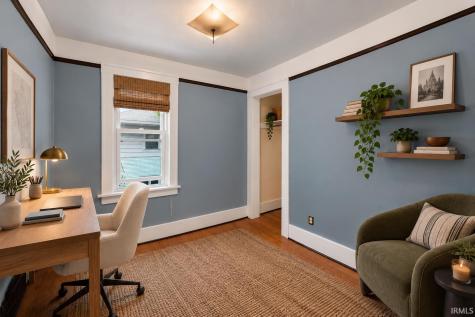1214 Woodward Avenue South Bend IN 46616