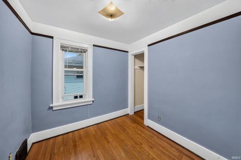 1214 Woodward Avenue South Bend IN 46616