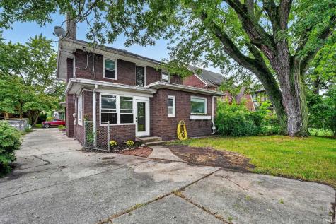 1214 Woodward Avenue South Bend IN 46616