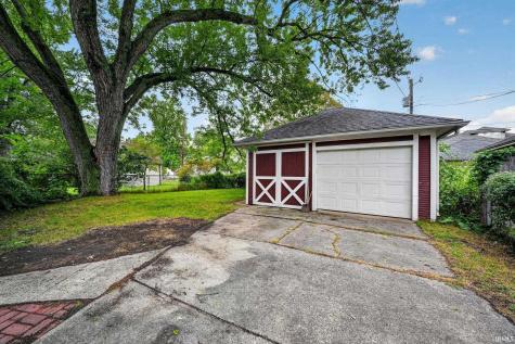 1214 Woodward Avenue South Bend IN 46616
