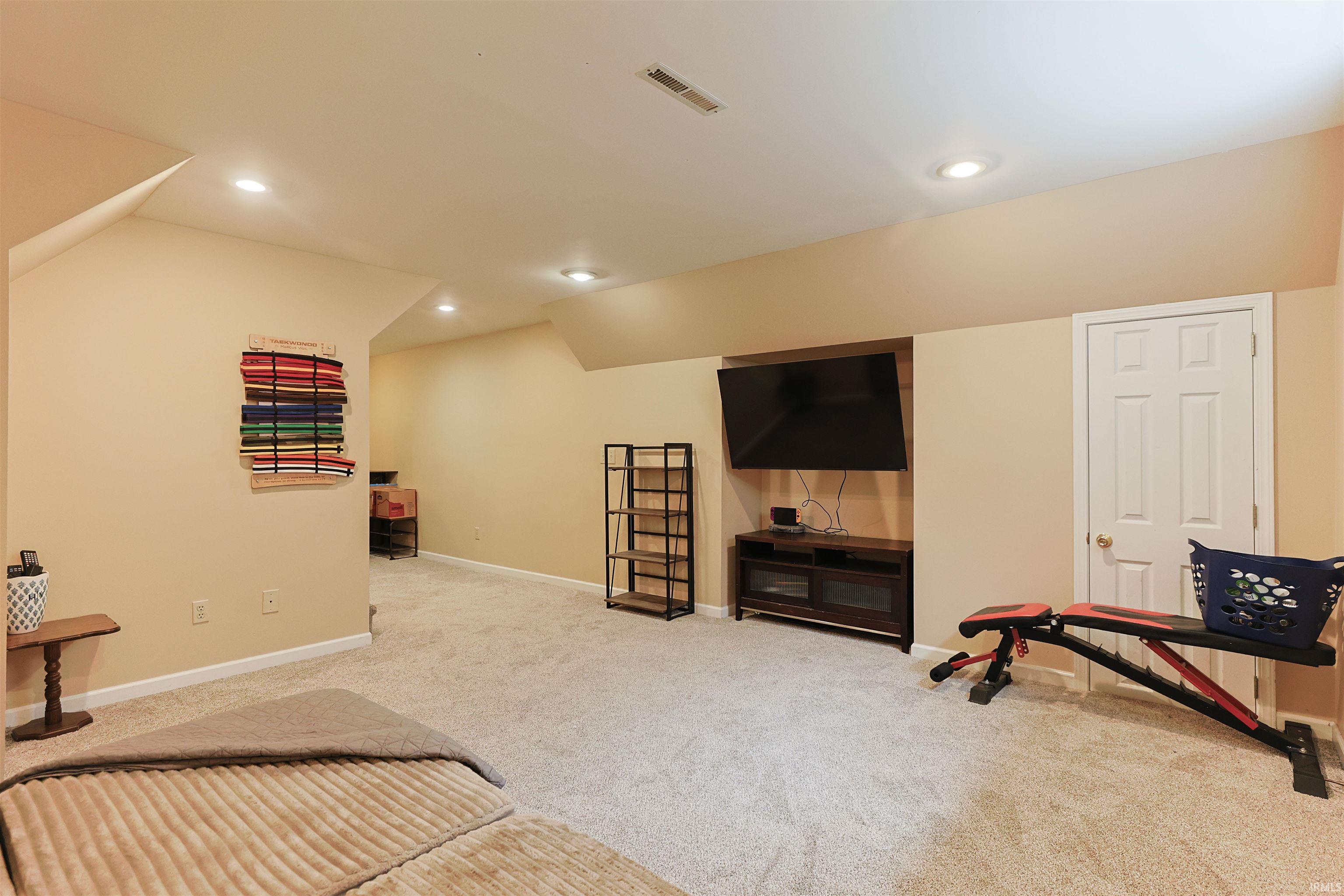 50885 Lexington Glen Drive Granger IN 46530
