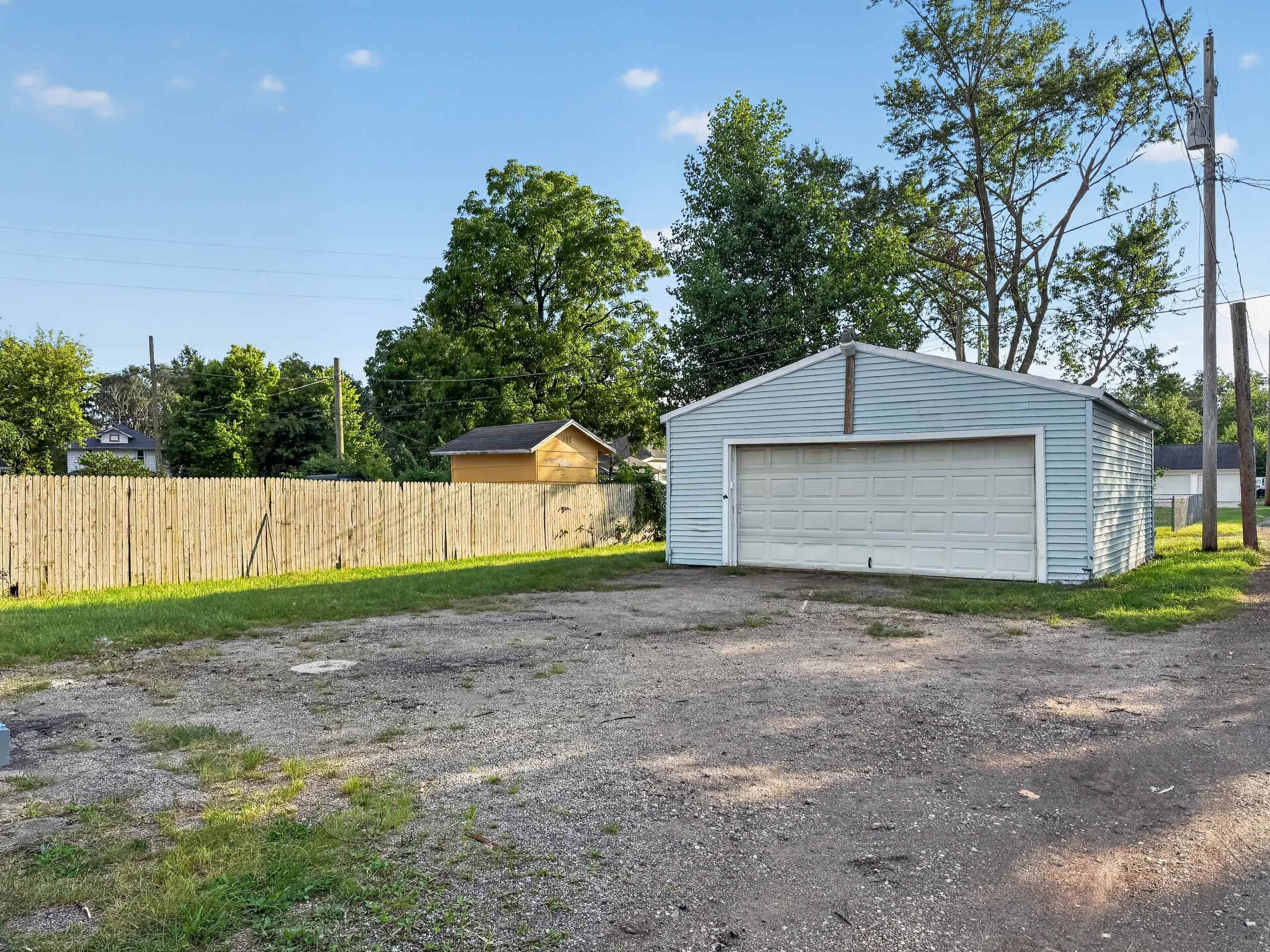 1915 Lane Avenue Elkhart IN 46516