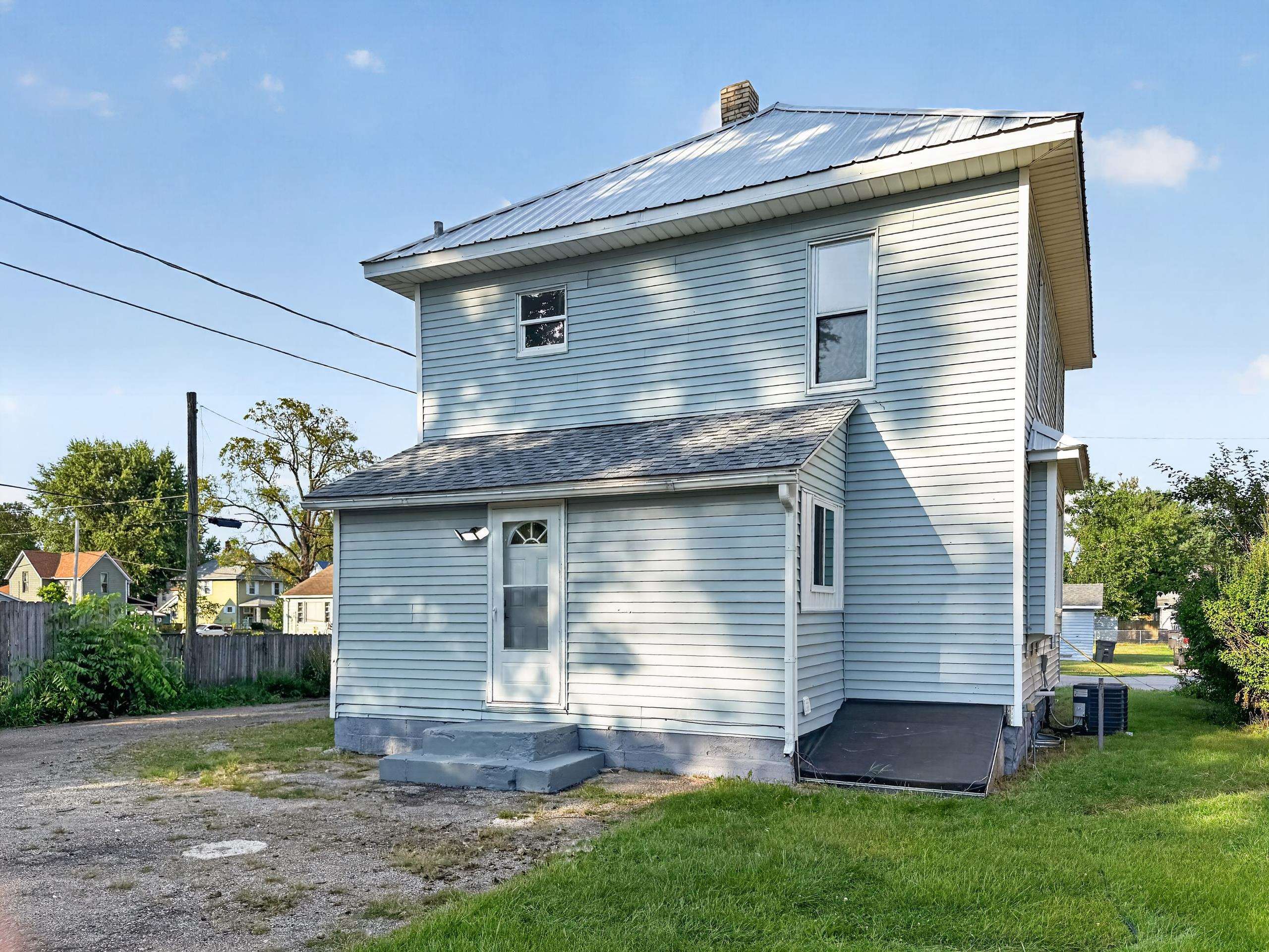 1915 Lane Avenue Elkhart IN 46516