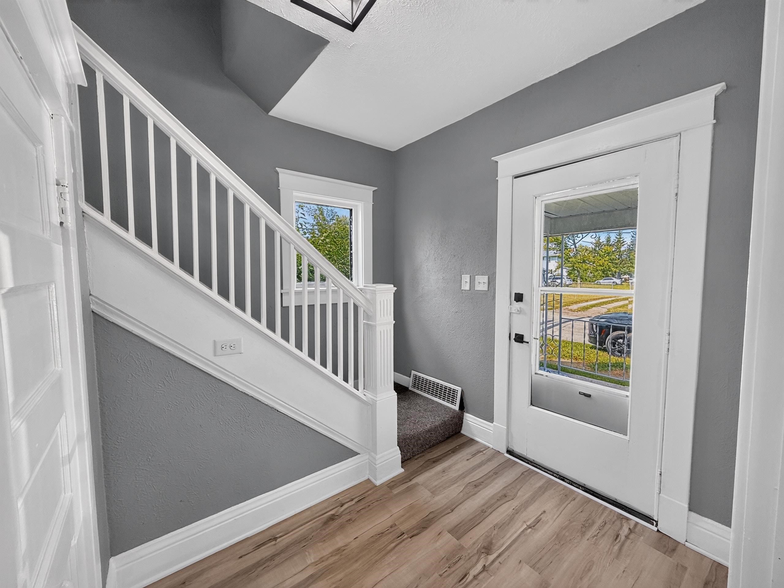 1915 Lane Avenue Elkhart IN 46516
