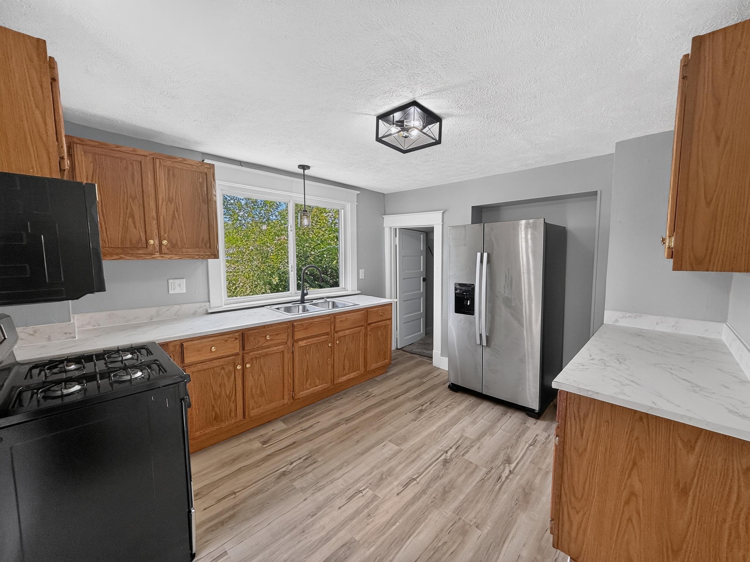 1915 Lane Avenue Elkhart IN 46516