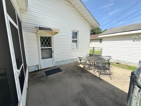 1305 State Street Washington IN 47501