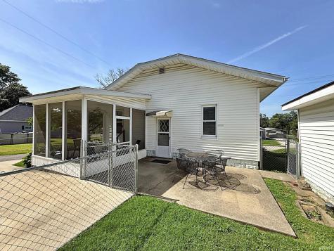 1305 State Street Washington IN 47501