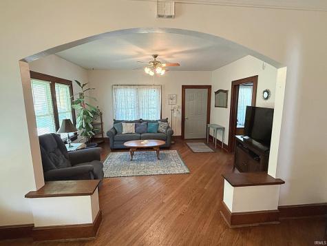 1305 State Street Washington IN 47501