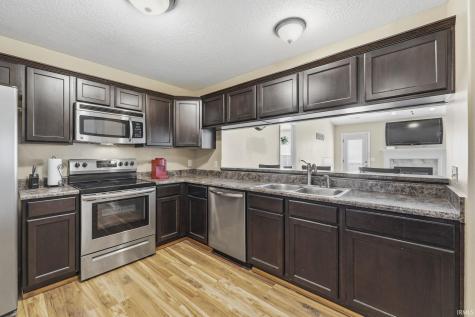 12431 Hummingbird Cove Fort Wayne IN 46845