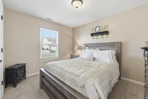12431 Hummingbird Cove Fort Wayne IN 46845