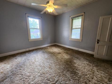 302 W 7th Street Bicknell IN 47512