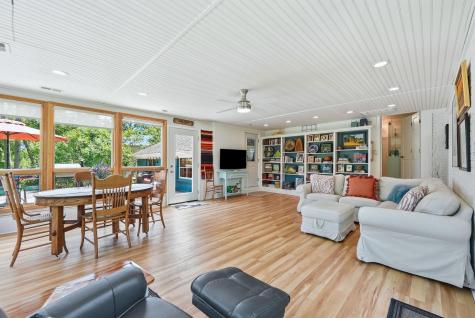 5945 S Woodstrail Drive Columbia City IN 46725