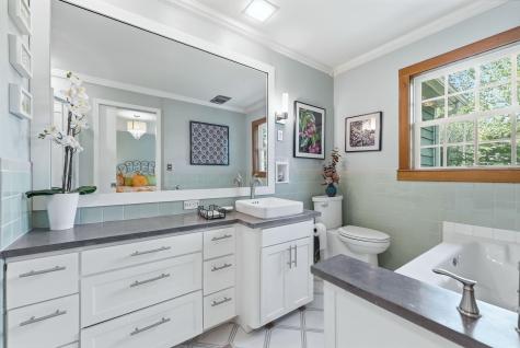 5945 S Woodstrail Drive Columbia City IN 46725