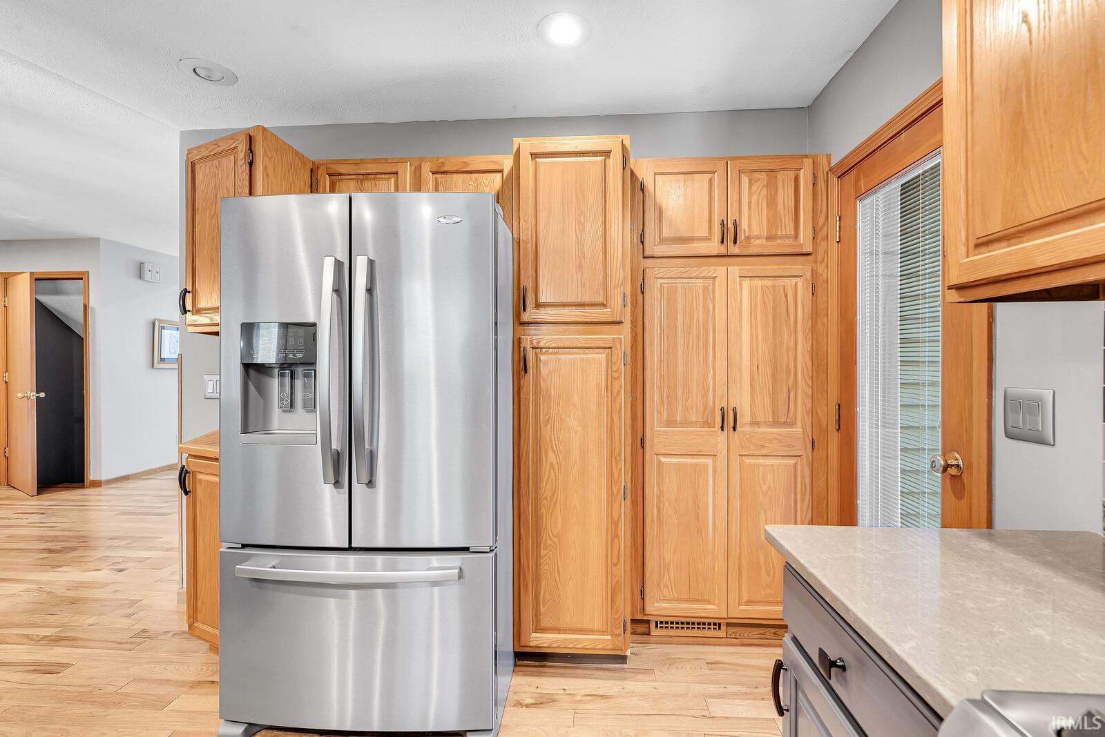22616 Lake Shore Drive Elkhart IN 46514