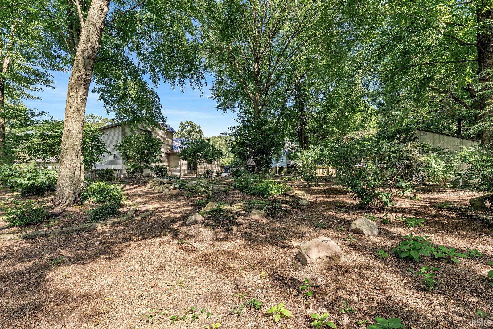 22616 Lake Shore Drive Elkhart IN 46514
