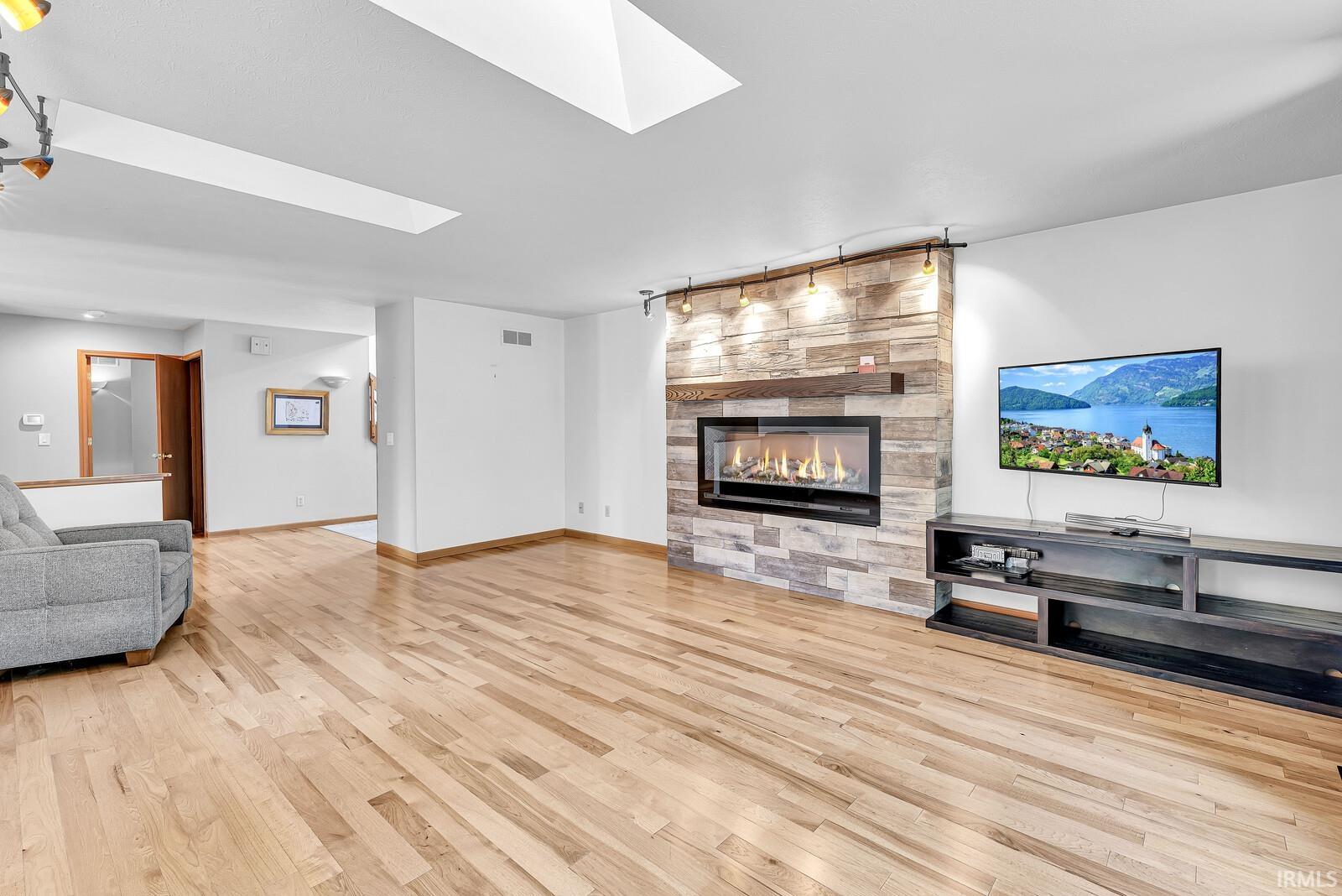 22616 Lake Shore Drive Elkhart IN 46514