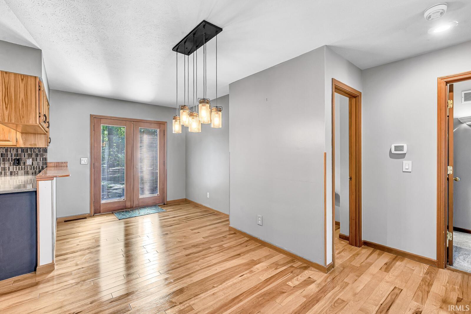 22616 Lake Shore Drive Elkhart IN 46514