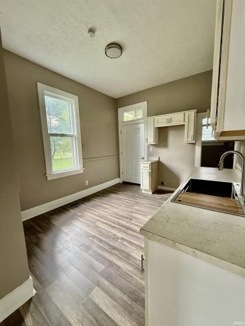 712 E Blackford Avenue Evansville IN 47713