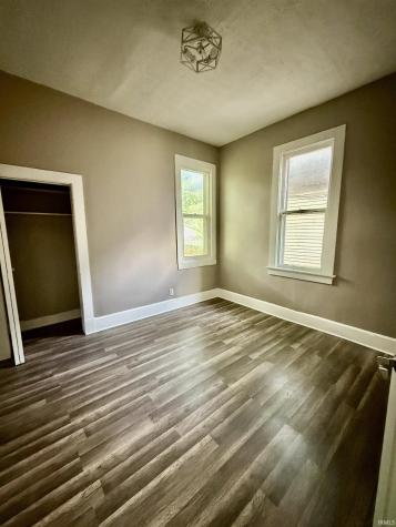 712 E Blackford Avenue Evansville IN 47713