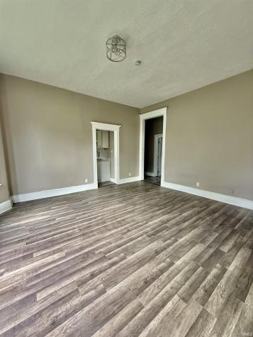 712 E Blackford Avenue Evansville IN 47713