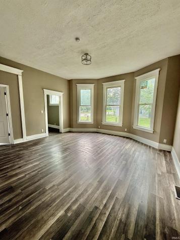 712 E Blackford Avenue Evansville IN 47713